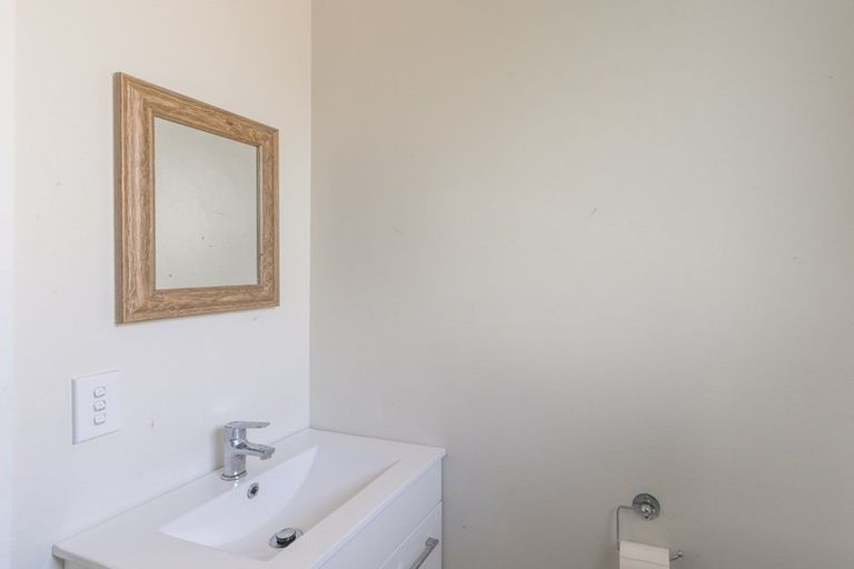 Photo of property in 36 Anaru Street, Raumati Beach, Paraparaumu, 5032