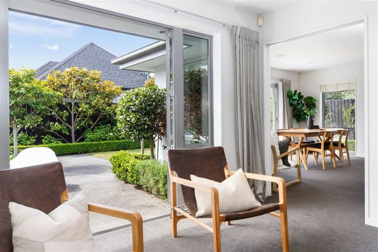 Photo of property in 70a Jeffreys Road, Fendalton, Christchurch, 8052