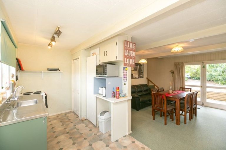 Photo of property in 273 Henwood Road, Paraite, New Plymouth, 4372