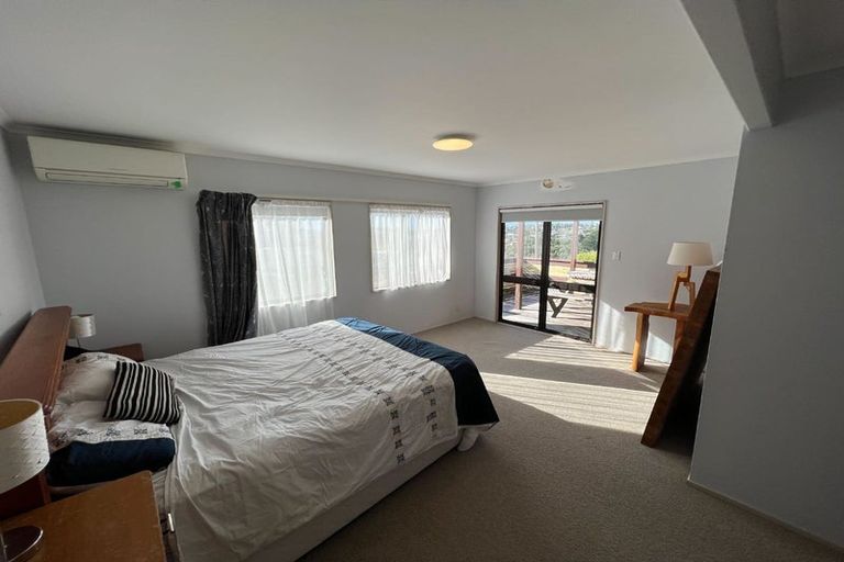 Photo of property in 44 Totara Road, Stanmore Bay, Whangaparaoa, 0932