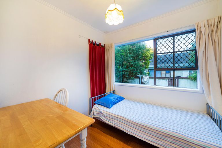 Photo of property in 1/7 Hororata Road, Hauraki, Auckland, 0622