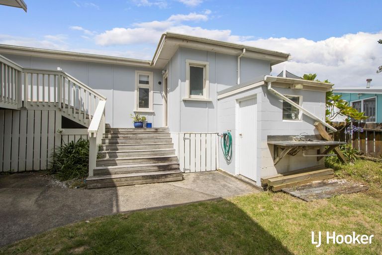 Photo of property in 58b Broadway Road, Waihi Beach, 3611