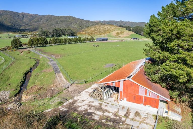 Photo of property in 8 Turksma Lane, Kaitoke, 5018