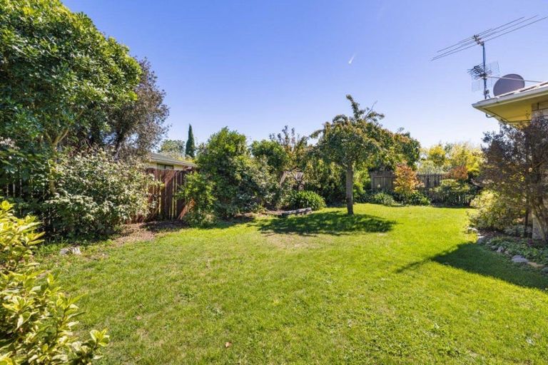 Photo of property in 6 Bankview Place, Amberley, 7410