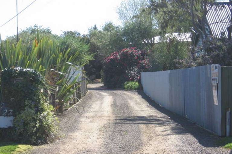 Photo of property in 27a Norbiton Road, Foxton, 4814