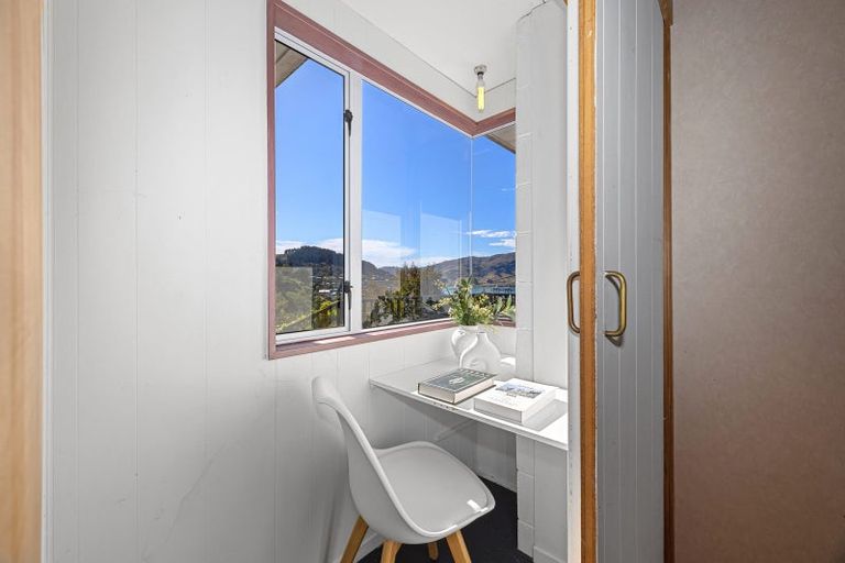 Photo of property in 19 Walkers Road, Lyttelton, 8082