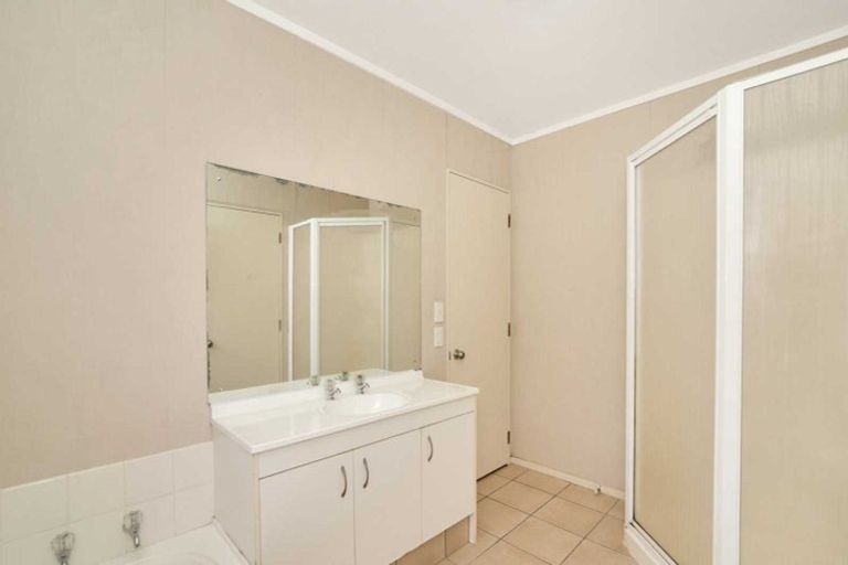 Photo of property in 19 Mamaku Rise, Welcome Bay, Tauranga, 3112