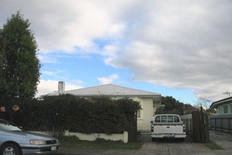 Photo of property in 423 Massey Street, Akina, Hastings, 4122