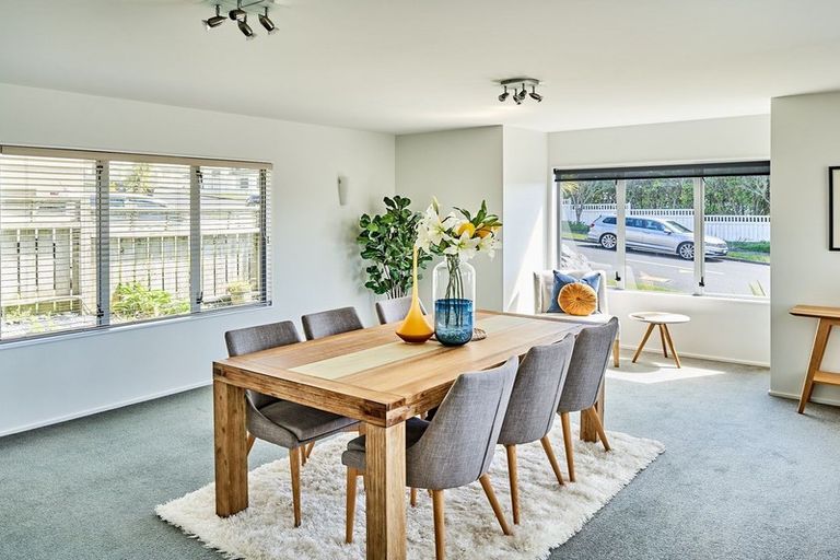 Photo of property in 53 Waverton Terrace, Churton Park, Wellington, 6037