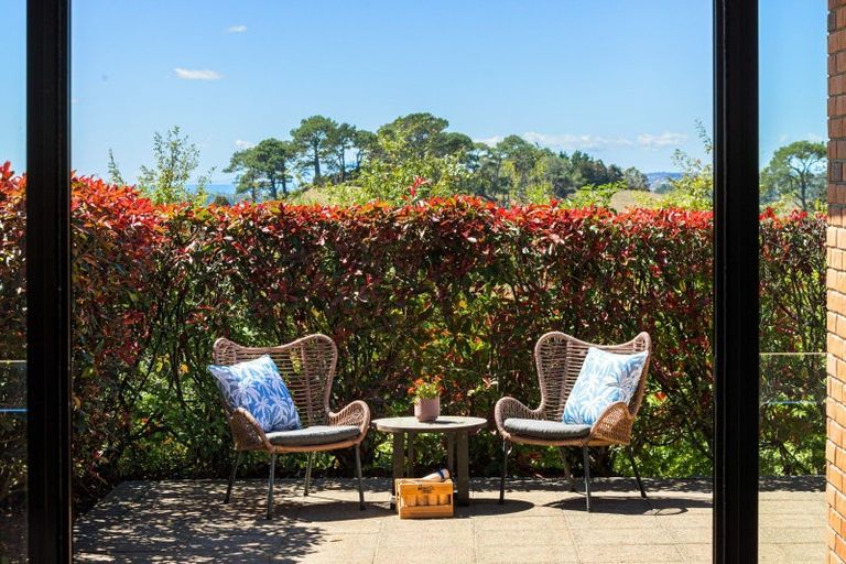 Photo of property in 15 Joblin Road, Wainui, Silverdale, 0994