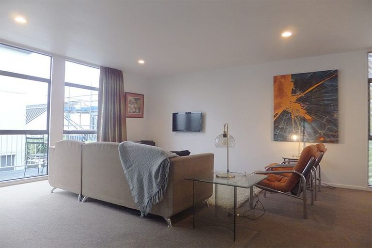 Photo of property in 5/69 Carlton Mill Road, Merivale, Christchurch, 8014