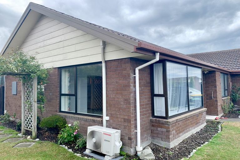 Photo of property in 1/65 Donnington Street, Parklands, Christchurch, 8083