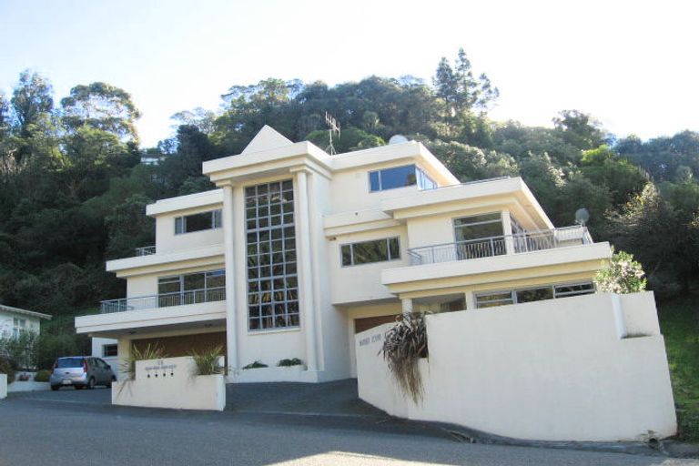 Photo of property in 4/48 Coote Road, Bluff Hill, Napier, 4110