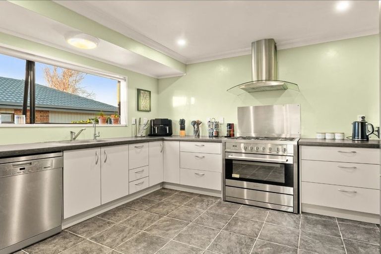 Photo of property in 56 Lydbrook Place, Otumoetai, Tauranga, 3110