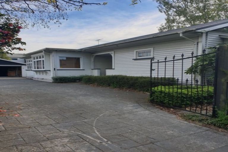 Photo of property in 341 Bealey Avenue, Christchurch Central, Christchurch, 8013
