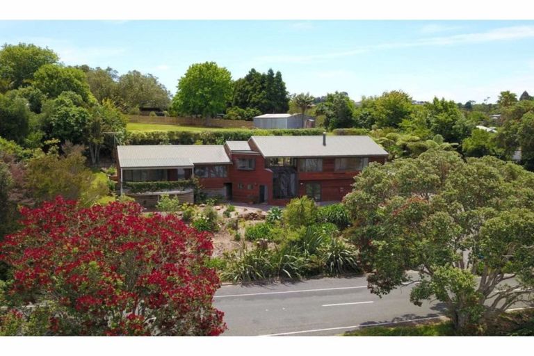 Photo of property in 71 Rangitane Loop Road, Kerikeri, 0294