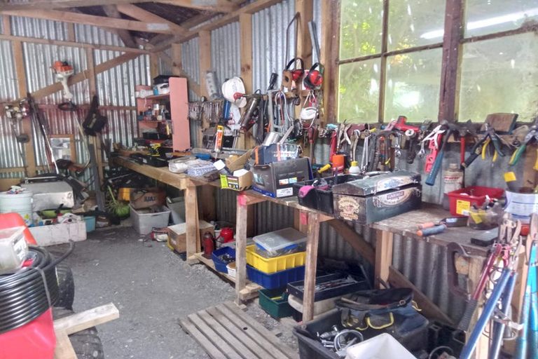 Photo of property in 1979 State Highway 1, Half Moon Bay, Kaikoura, 7371