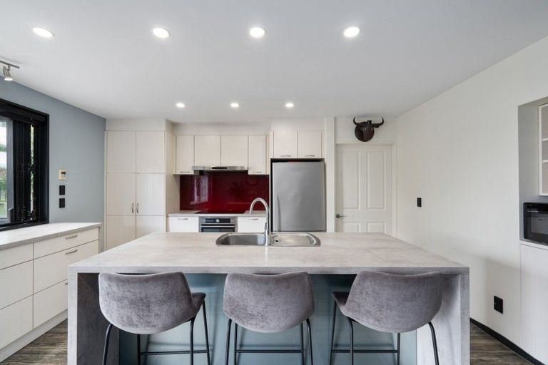 Photo of property in 20 Baltic Place, Northwood, Christchurch, 8051