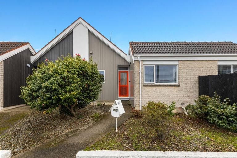 Photo of property in 56c Oxford Street, South Dunedin, Dunedin, 9012