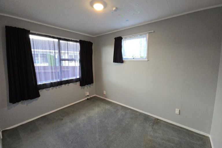 Photo of property in 12 Ellison Place, Pakuranga Heights, Auckland, 2010