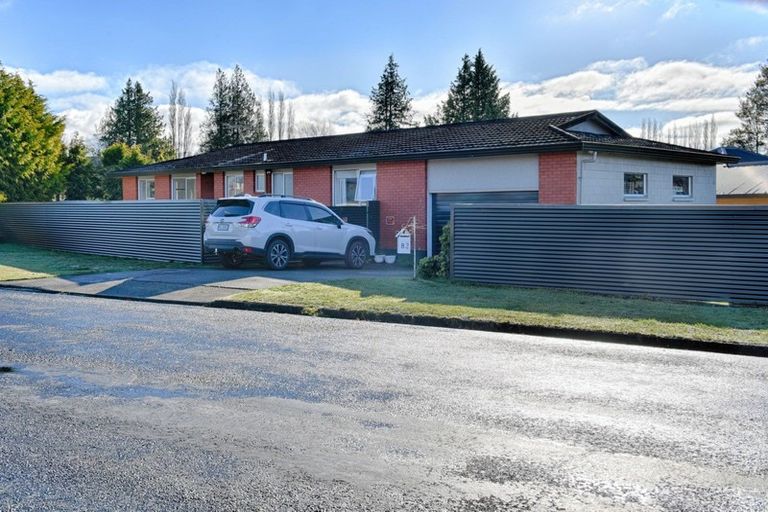 Photo of property in 82 Norton Street, Gore, 9710