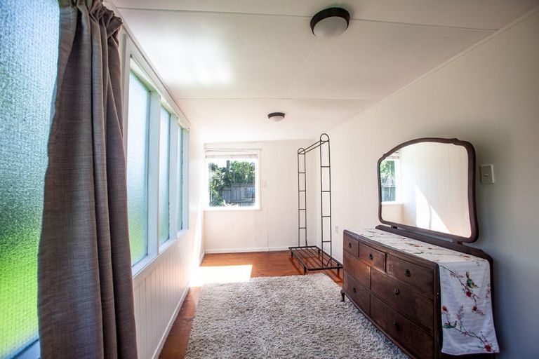 Photo of property in 6 Violet Street, Raglan, 3225