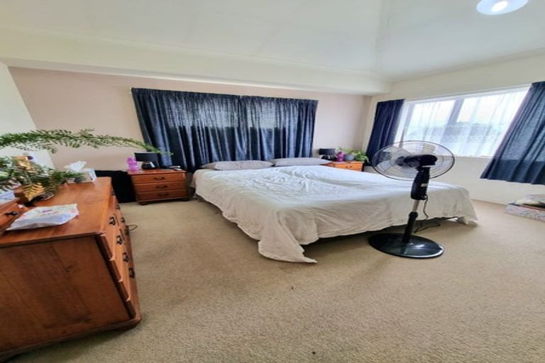 Photo of property in 2c Charlenne Close, Ranui, Auckland, 0612