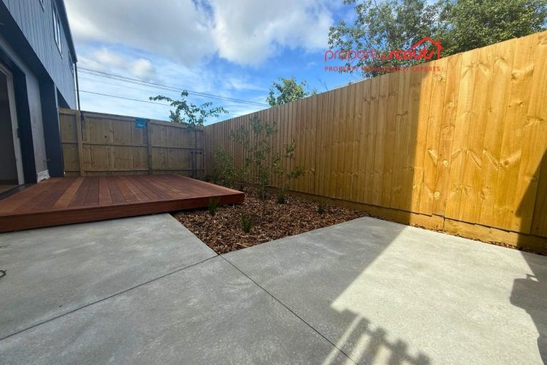 Photo of property in 2/527 Hereford Street, Linwood, Christchurch, 8011