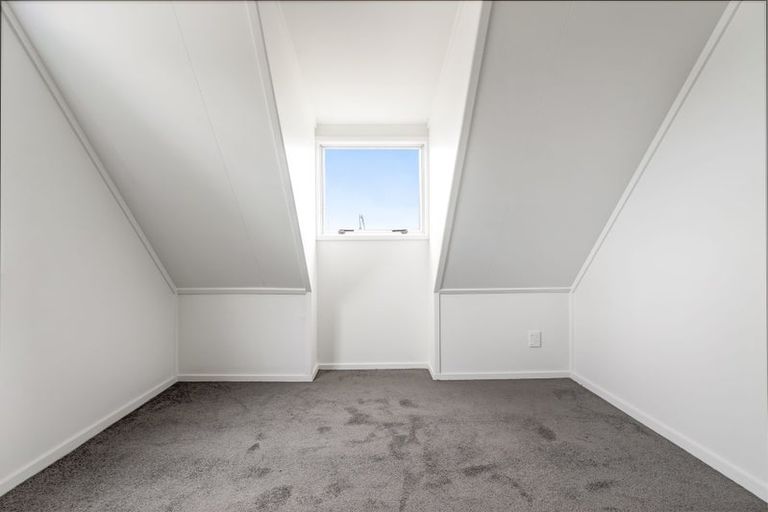 Photo of property in 1/24 Solveig Place, Randwick Park, Auckland, 2105