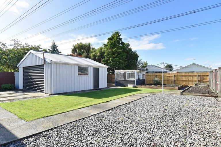 Photo of property in 23 Appleby Crescent, Burnside, Christchurch, 8053