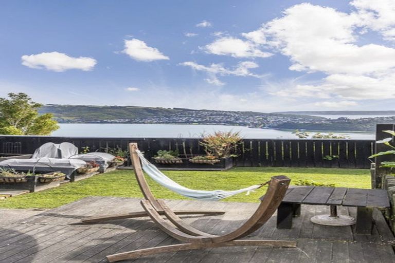 Photo of property in 128 Conclusion Street, Ascot Park, Porirua, 5024