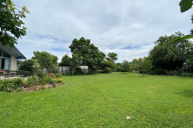 Photo of property in 2 Sunbelt Crescent, Takaka, 7110