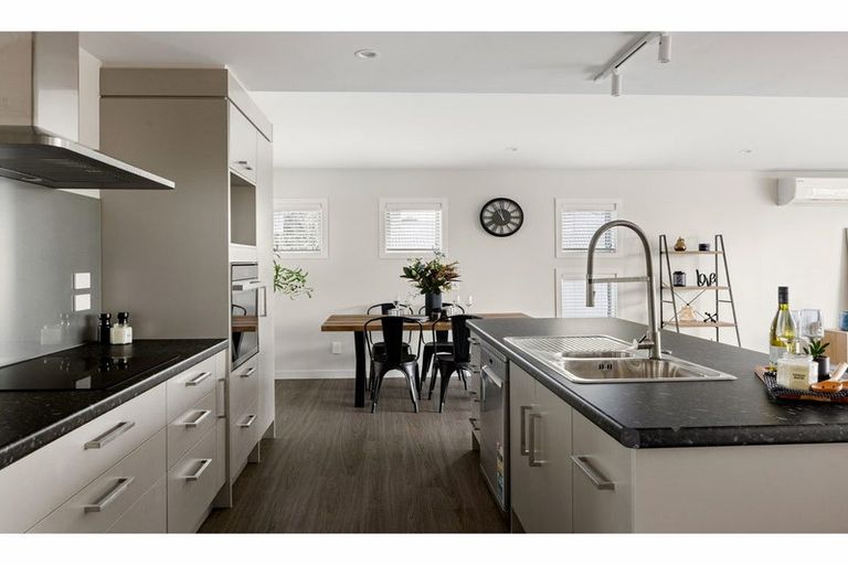 Photo of property in 19a Rostrevor Street, Hamilton Central, Hamilton, 3204