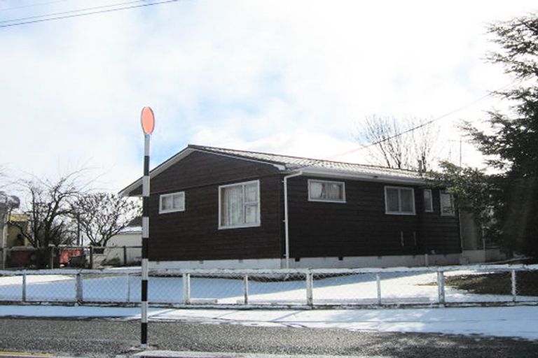 Photo of property in 132 Mackenzie Drive, Twizel, 7901