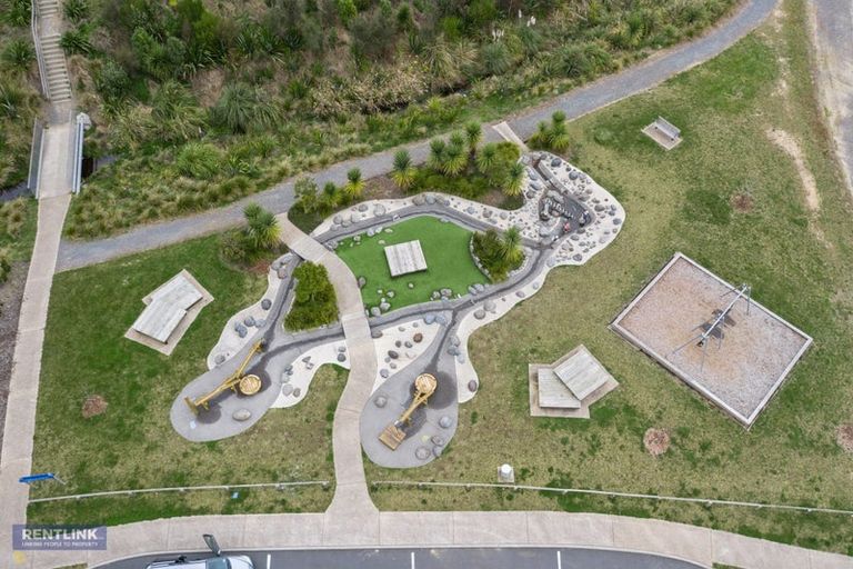 Photo of property in 59 Pakanga Grove, Pyes Pa, Tauranga, 3112