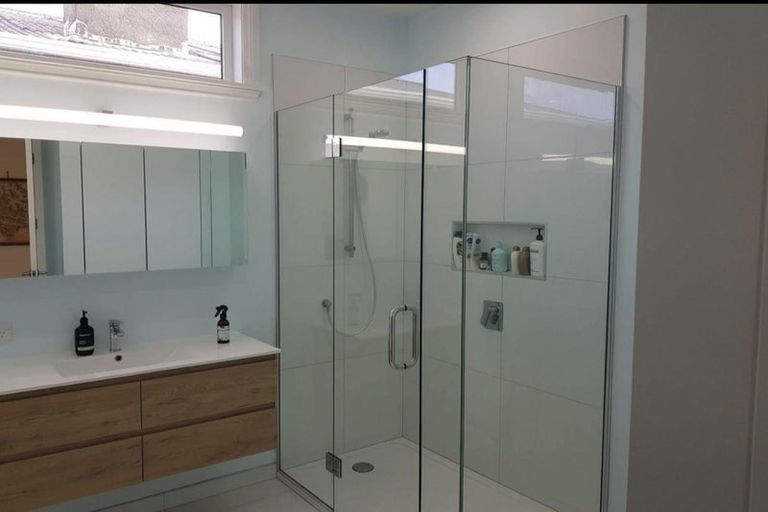 Photo of property in 89 Ross Street, Lyall Bay, Wellington, 6022