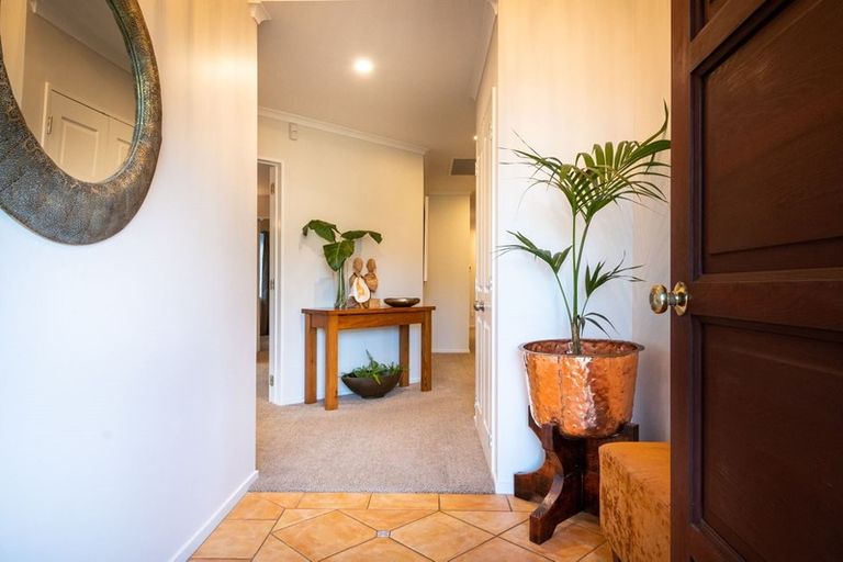 Photo of property in 39 Picasso Drive, West Harbour, Auckland, 0618