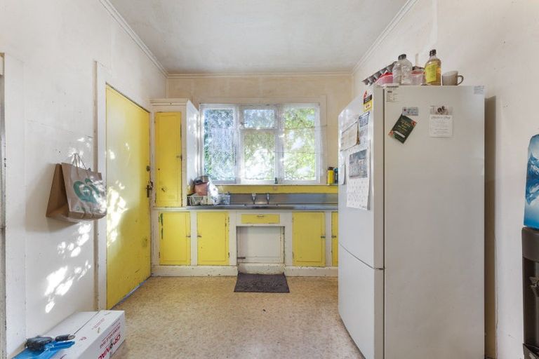 Photo of property in 27 Kawatiri Avenue, Gonville, Whanganui, 4501