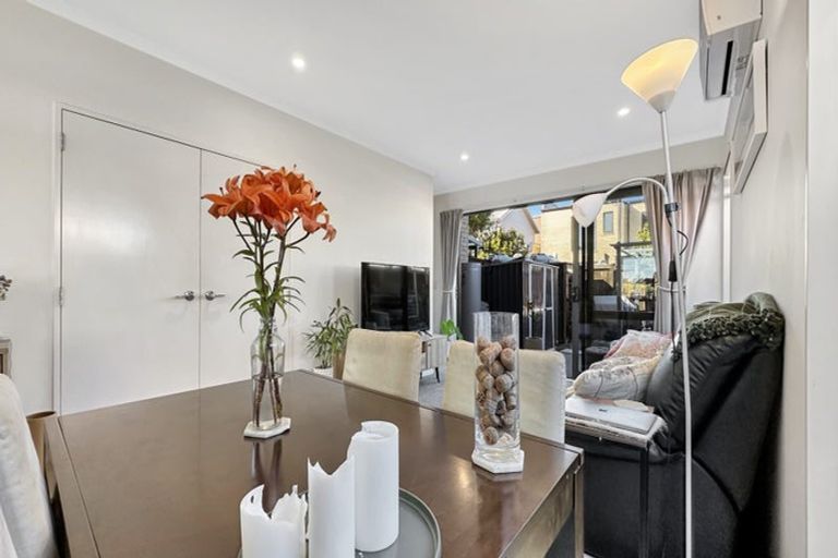 Photo of property in 21 Wallace Road, Hobsonville, Auckland, 0616