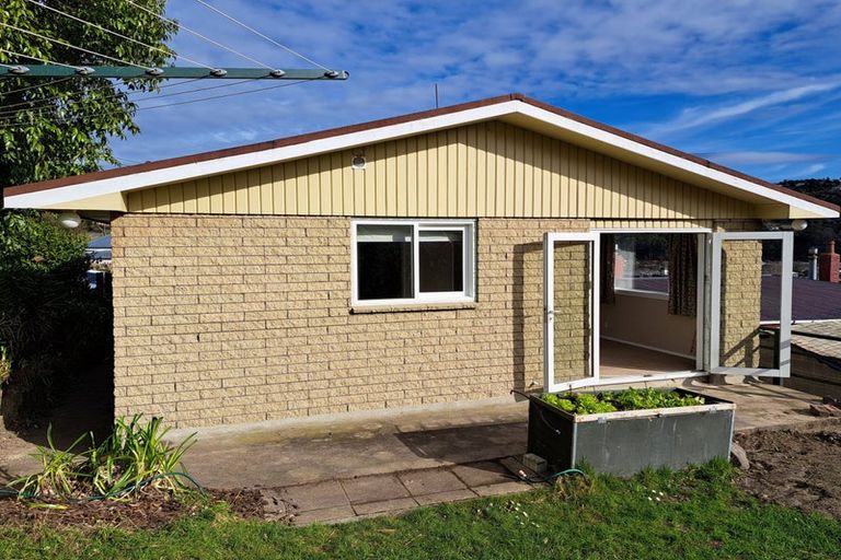 Photo of property in 33 Baldwin Street, North East Valley, Dunedin, 9010