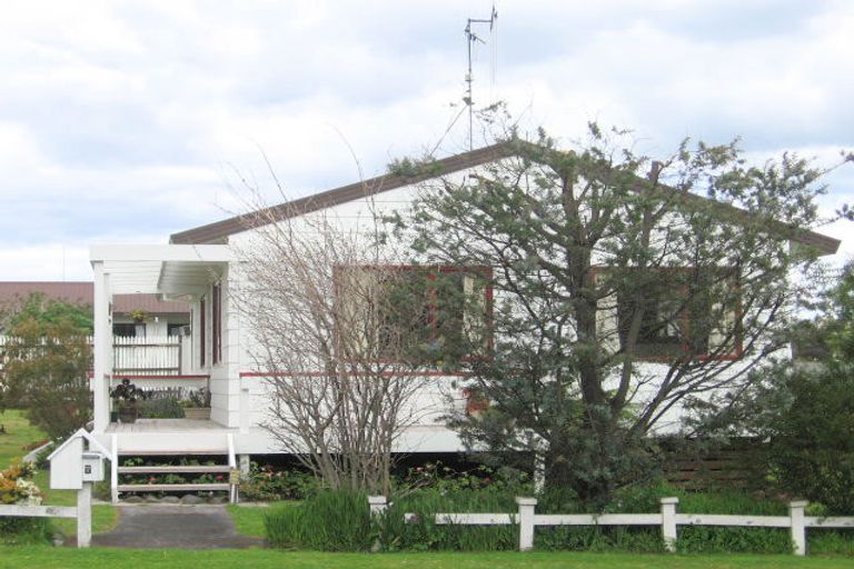 Photo of property in 7b Ferndown Close, Brookfield, Tauranga, 3110