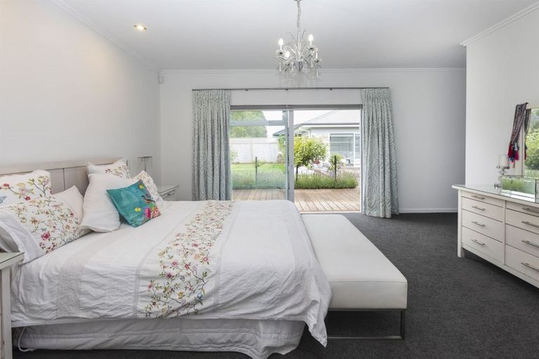 Photo of property in 14 Westburn Place, Prebbleton, 7604