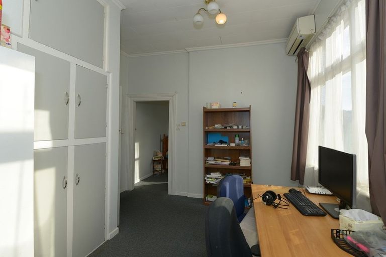 Photo of property in 16 Richmond Street, Forbury, Dunedin, 9012