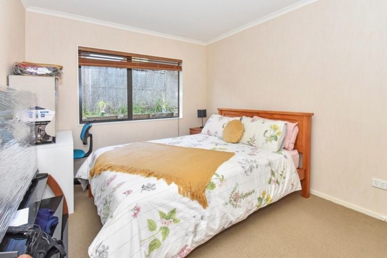 Photo of property in 13 Savona Drive, Flat Bush, Auckland, 2016
