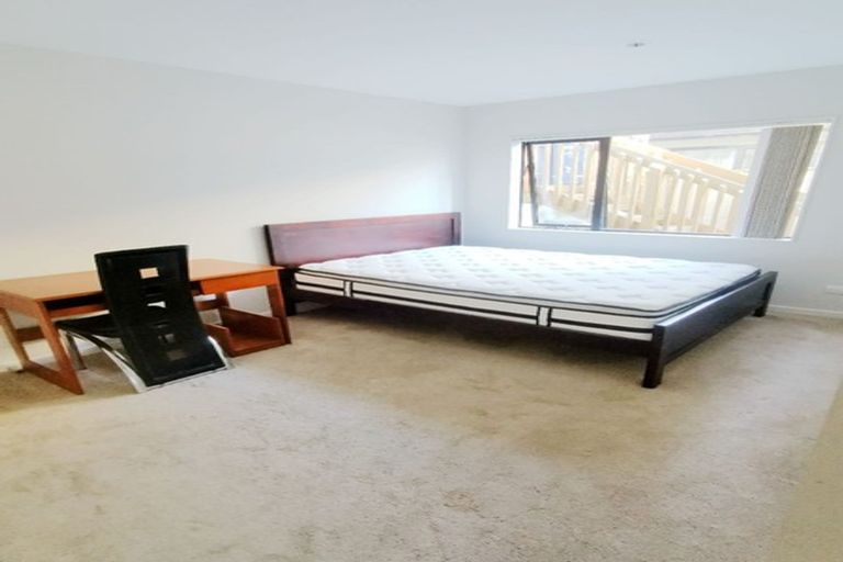 Photo of property in 8 New Dawn Lane, Albany Heights, Auckland, 0632