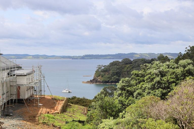 Photo of property in 204 Cape Rodney Road, Leigh, 0985