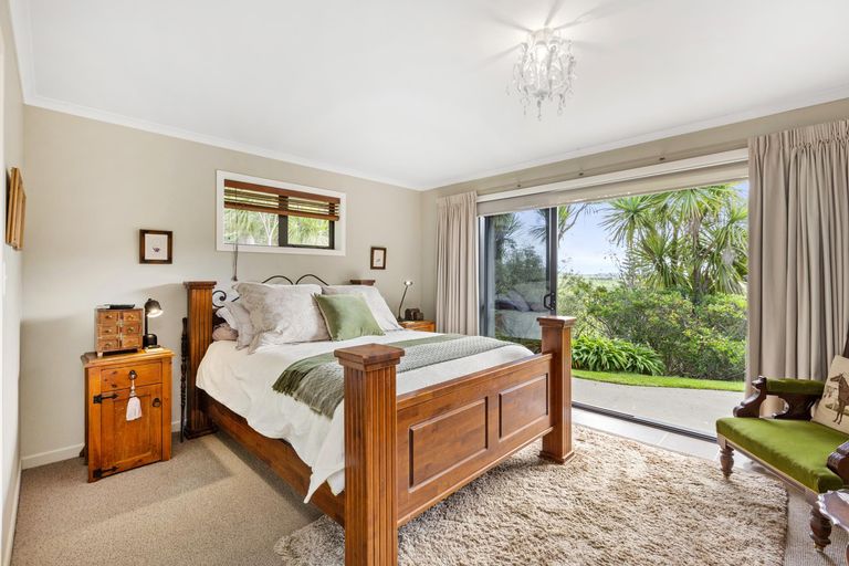 Photo of property in 2b Maungatawhiri Road, Raglan, 3295