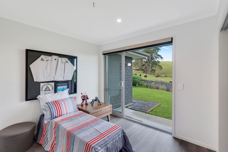 Photo of property in 14 Hillpark Drive, Pokeno, 2402