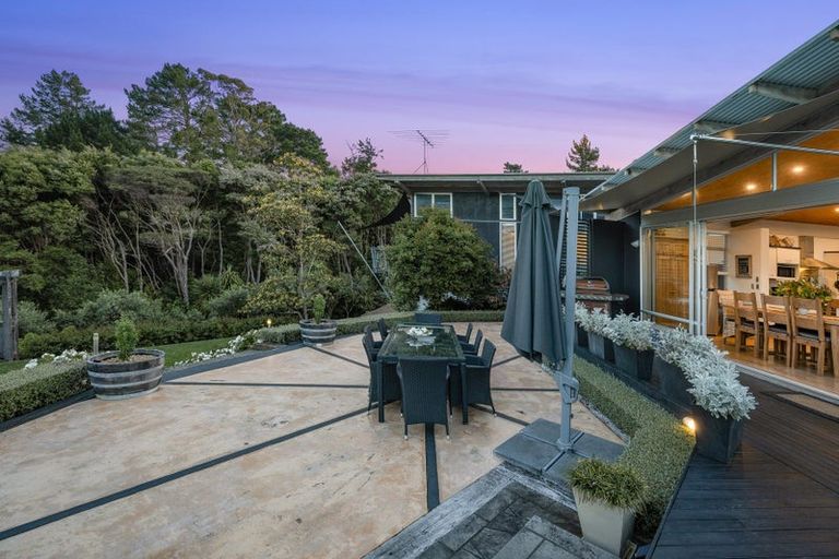 Photo of property in 361h Paremoremo Road, Paremoremo, Auckland, 0632