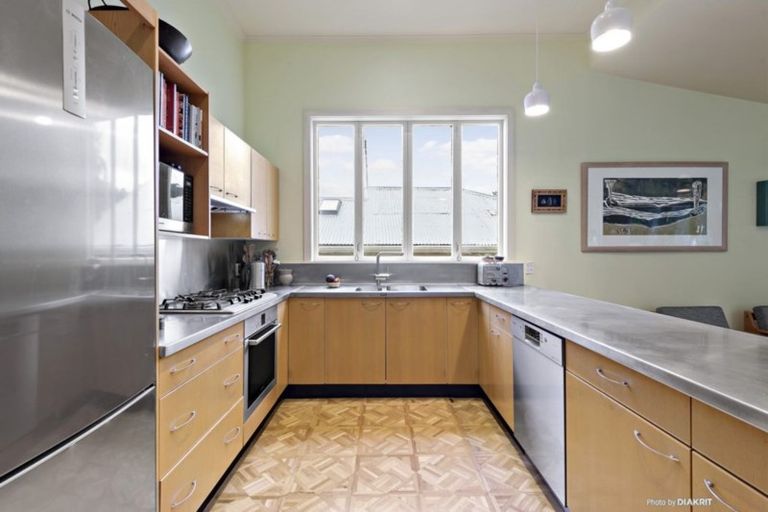 Photo of property in 150 Hataitai Road, Hataitai, Wellington, 6021